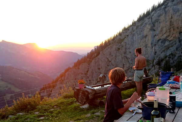 Nuit au bivouac_ traversée des Aravis